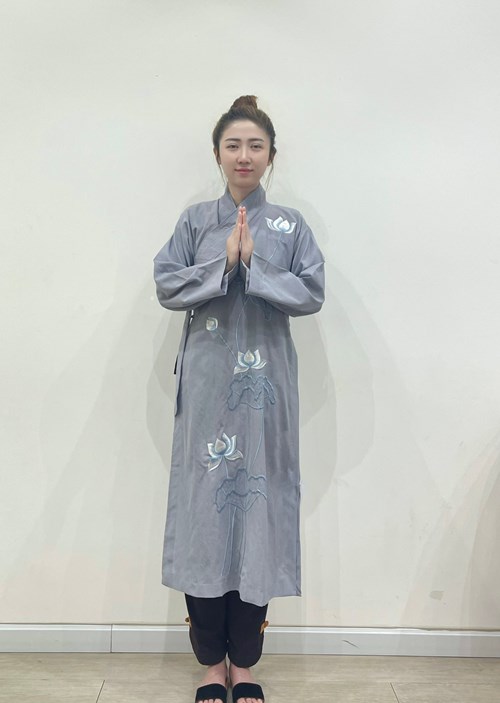 Áo Tràng Đài Loan thêu
