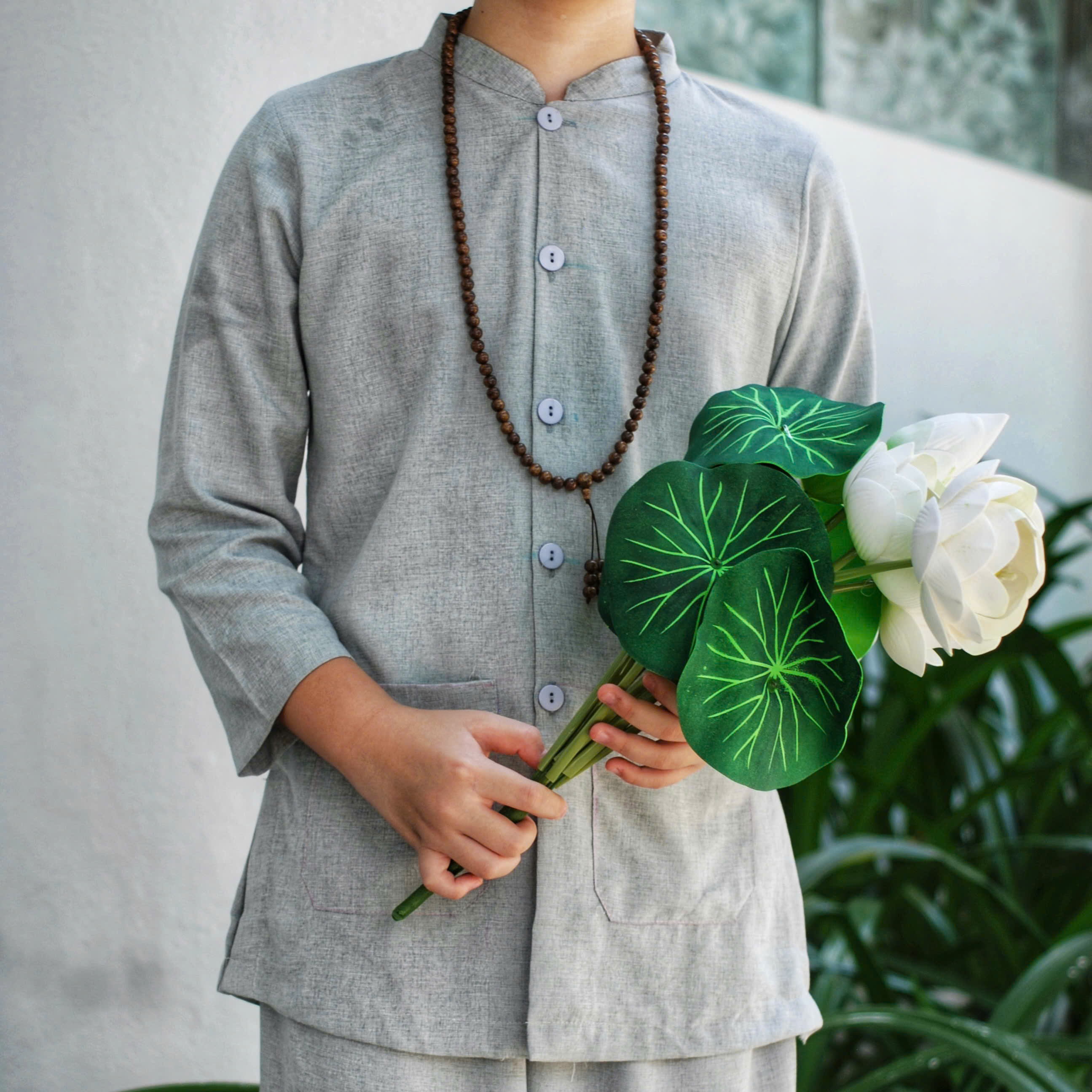 Lảnh tụ ấn độ cho bé