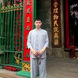 Lãnh tụ Ấn Độ nút nhựa