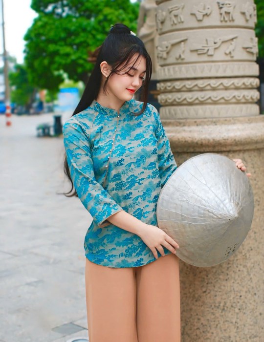 Sẩm gấm