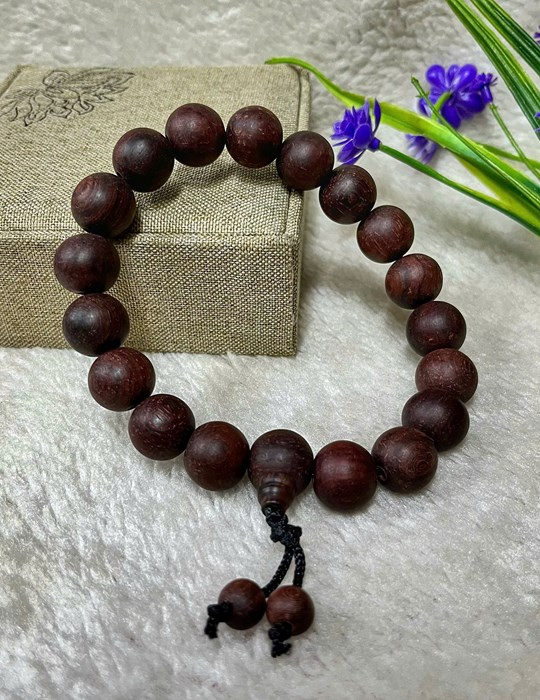 18 hạt gỗ cẩm 14 li