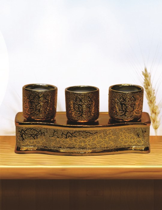 Án 3 kim tuyến