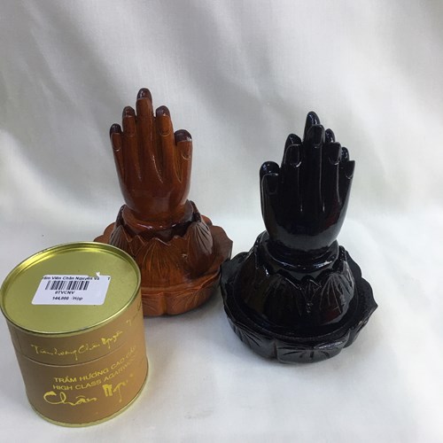 Bàn tay xông trầm nhí 