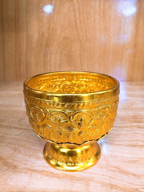 Chung Nước Vàng Lớn