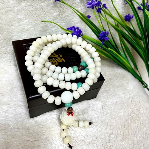 Chuỗi cổ Bạch Ngọc-Cây lá bối