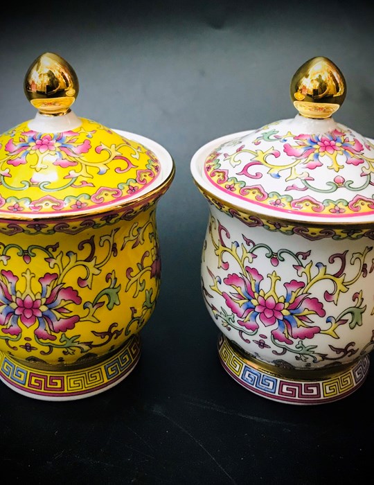 Đại Bi Bạch Ngọc 1718 Nhỏ Vàng. Trắng