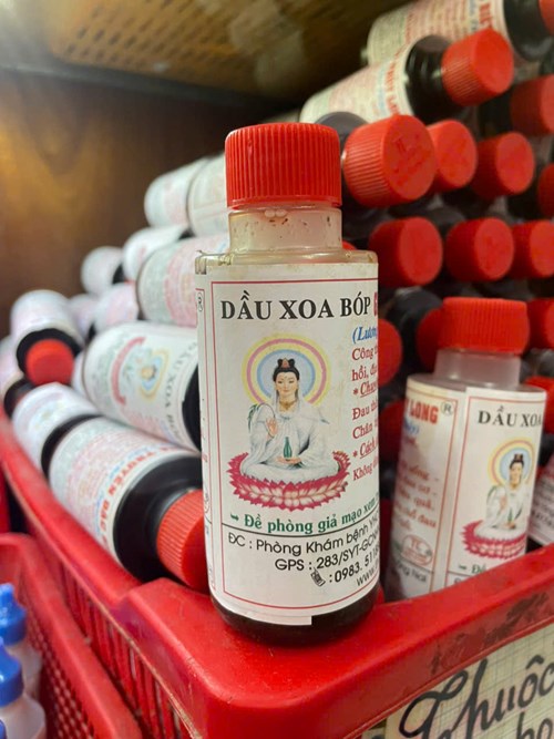 Dầu xoa bóp gia truyền