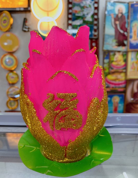 Đèn cầy bàn tay Phật lớn
