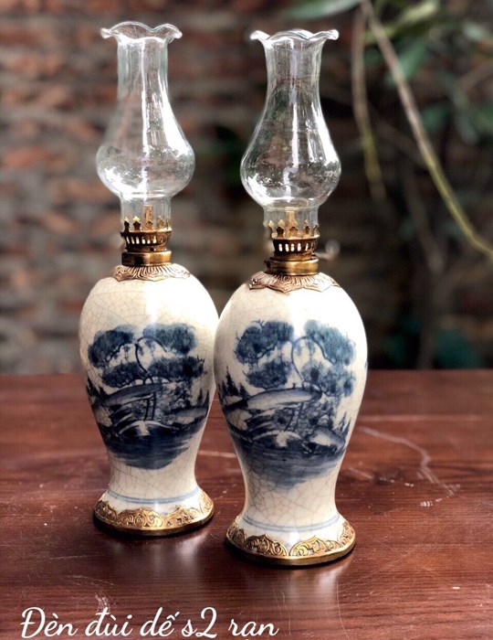 Đèn đùi dế s2 rạn