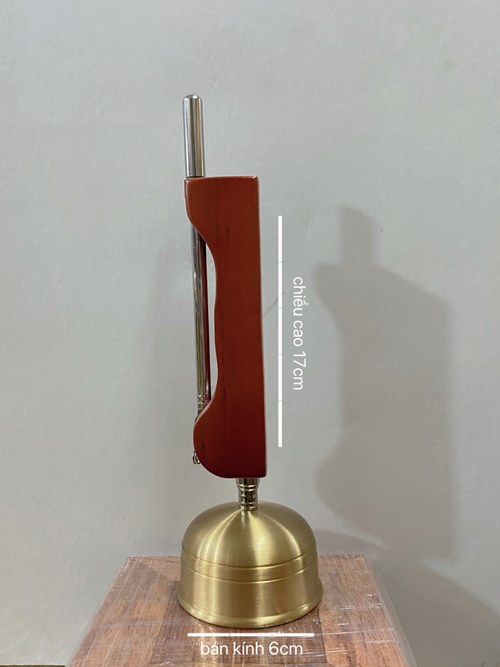 Khánh Tay Cầm Cây Lớn 