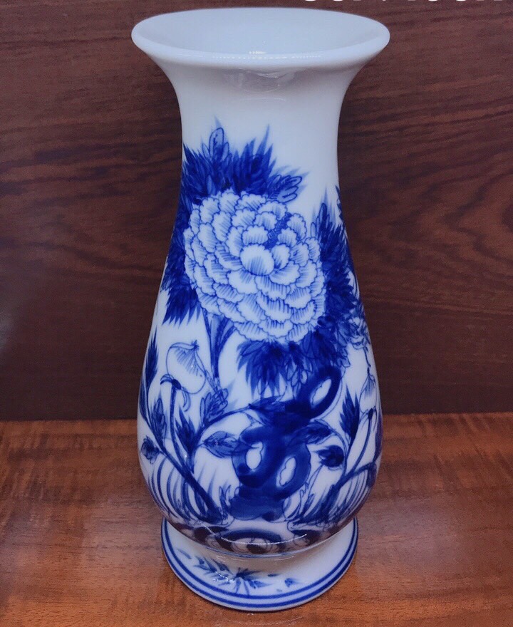 Lọ Huệ Lam P20