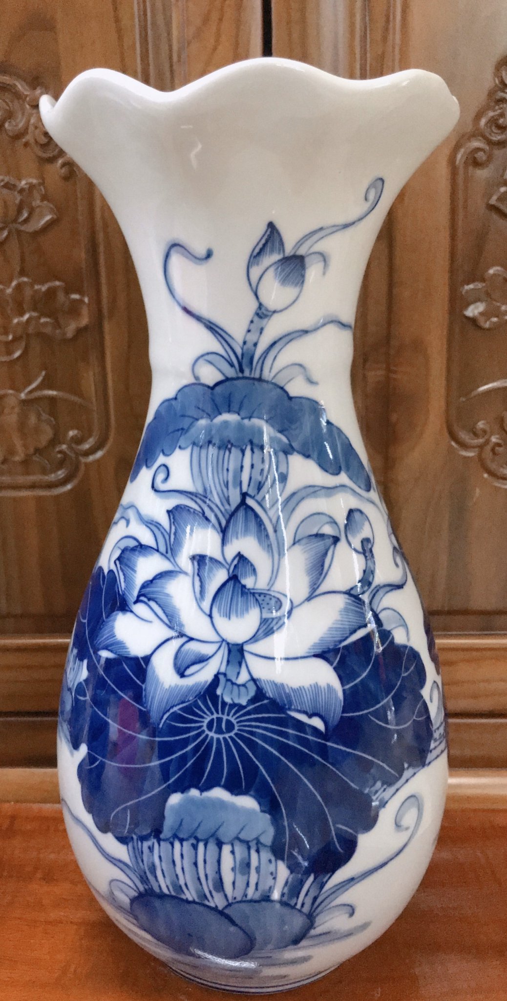 Lọ Loa Kèn P37