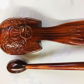 Mõ tay cầm