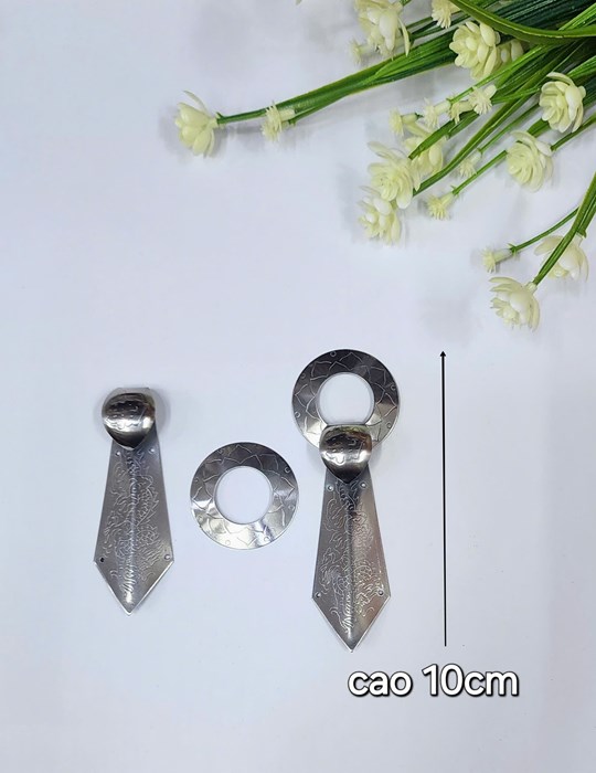 Móc y inox chạm 10cm 