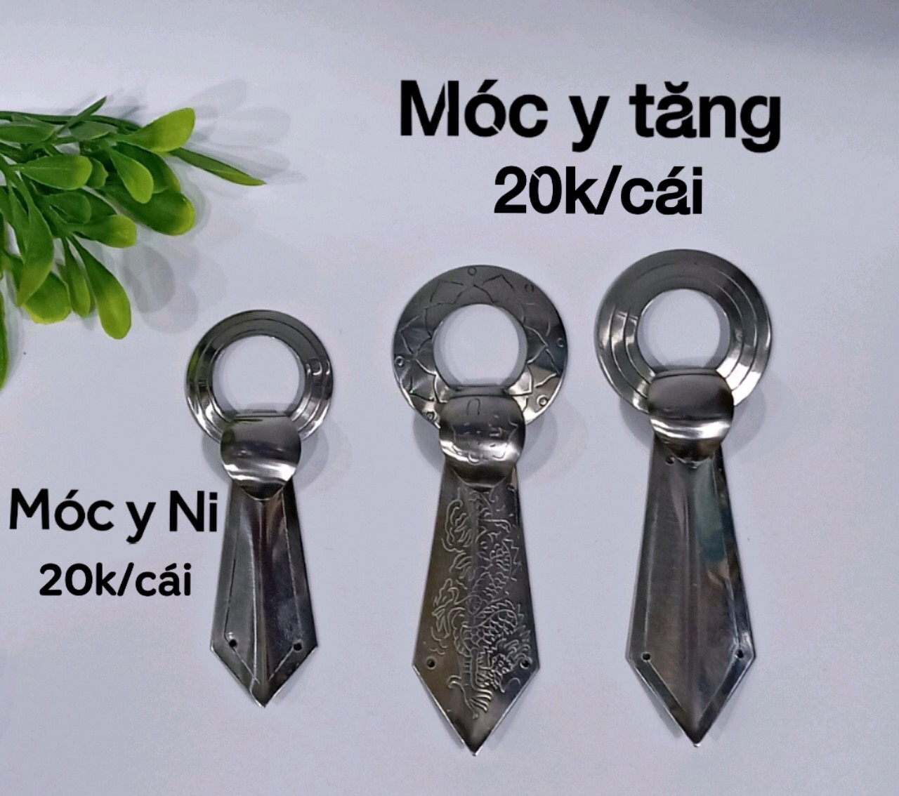 Móc y inox tăng trơn