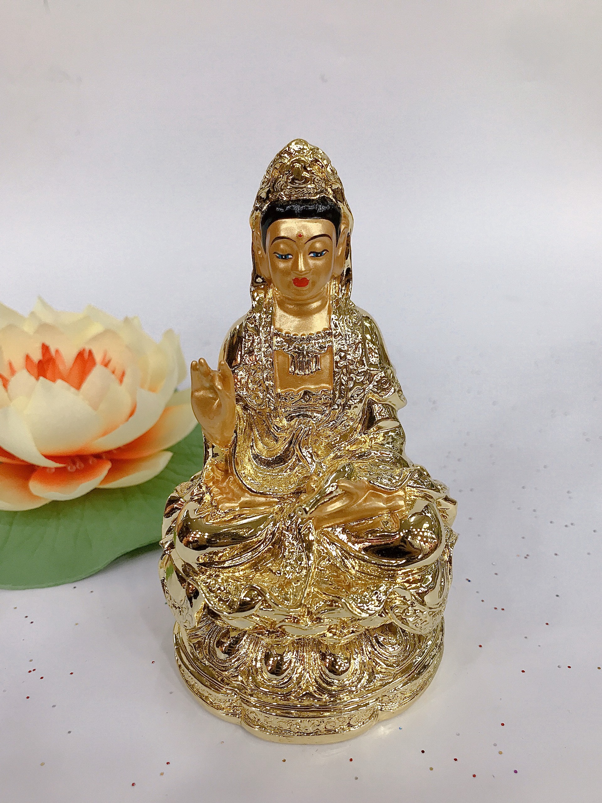 Quan âm xi vàng XV11