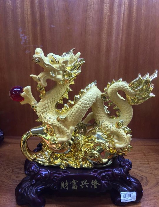 Rồng trái châu đỏ trung
