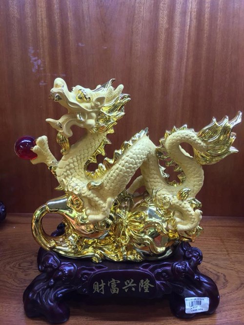 Rồng trái châu đỏ trung