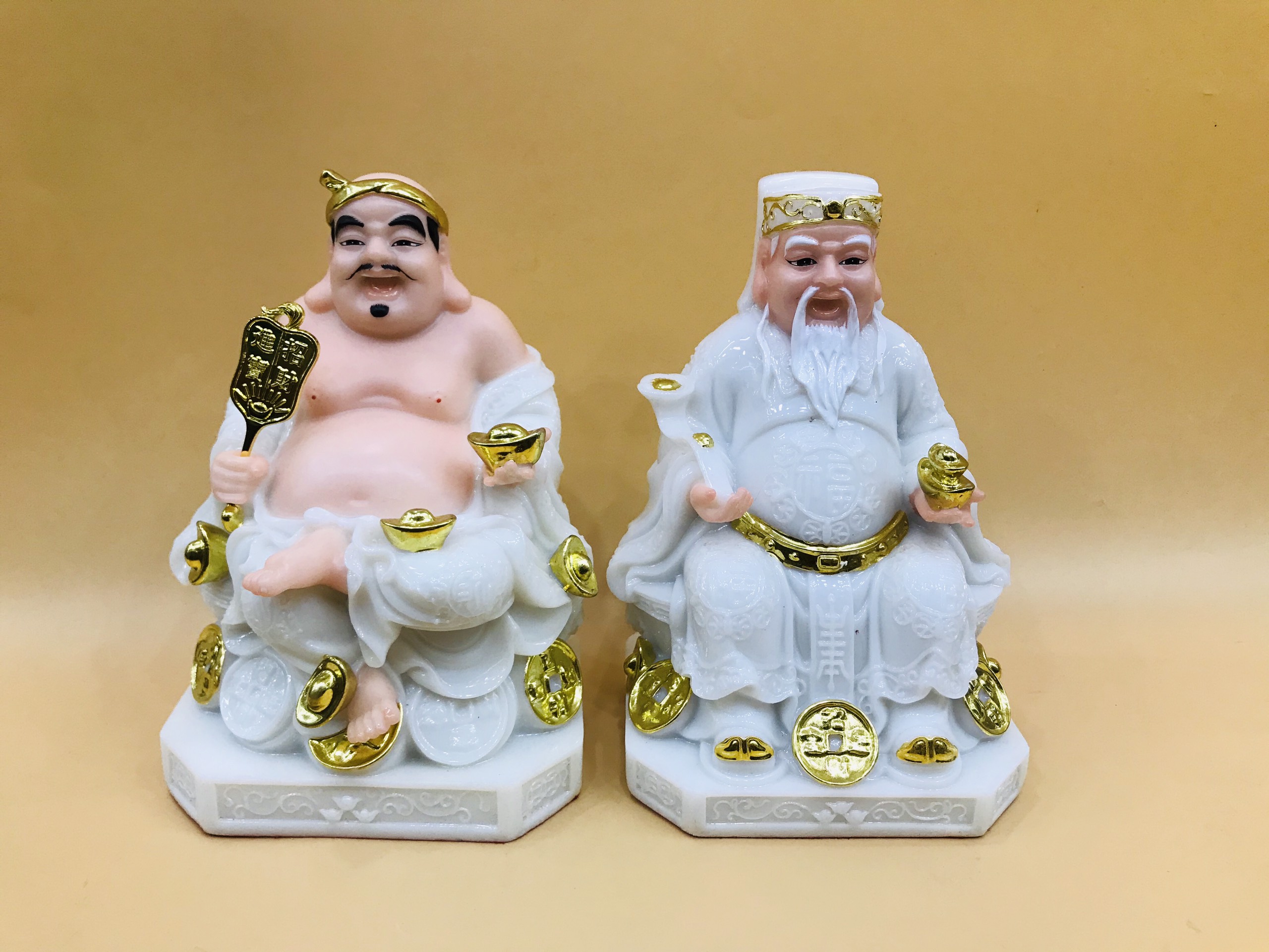 Tài Địa Đá Trắng 1352 12in