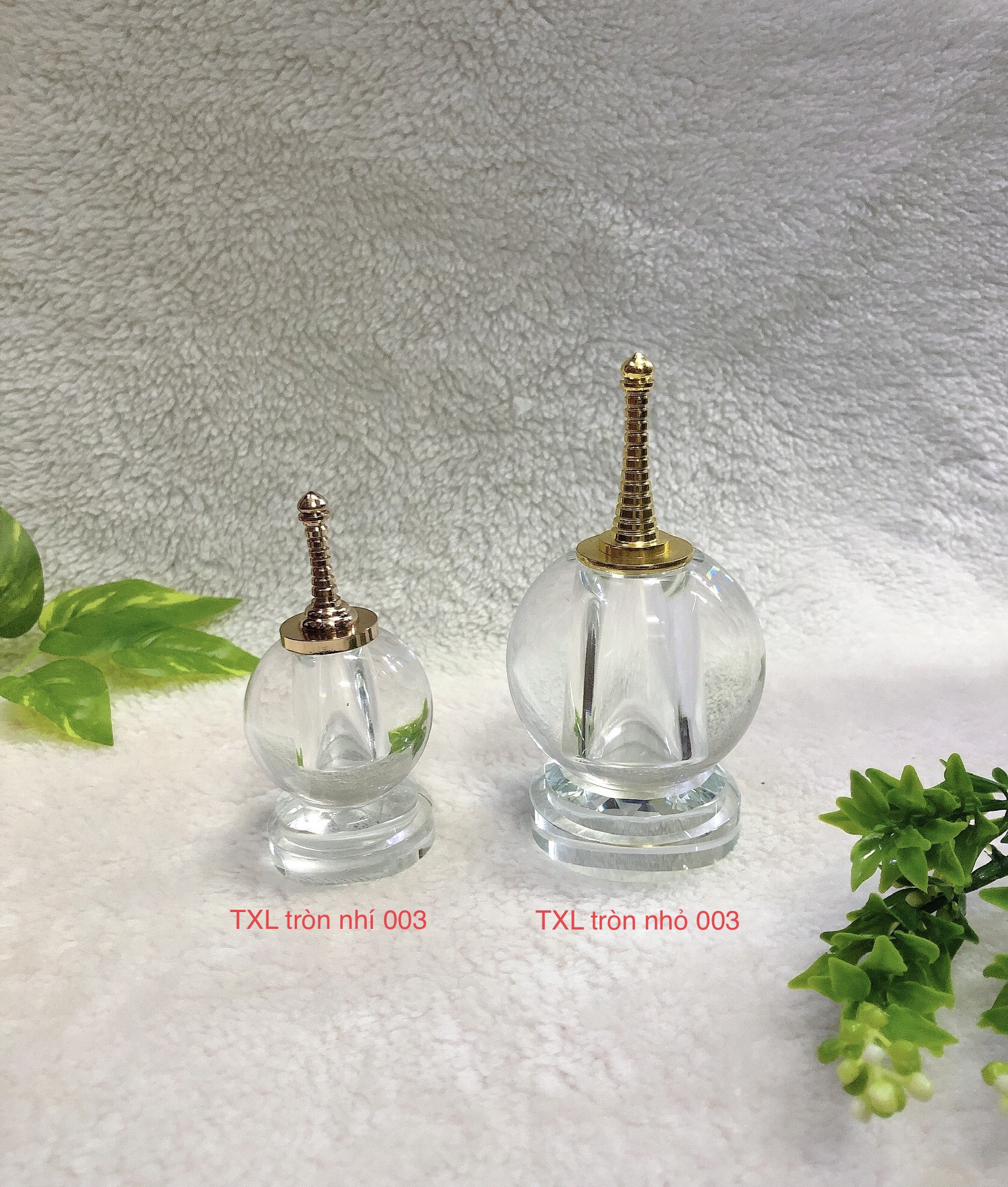 Tháp xá lợi tròn nhí