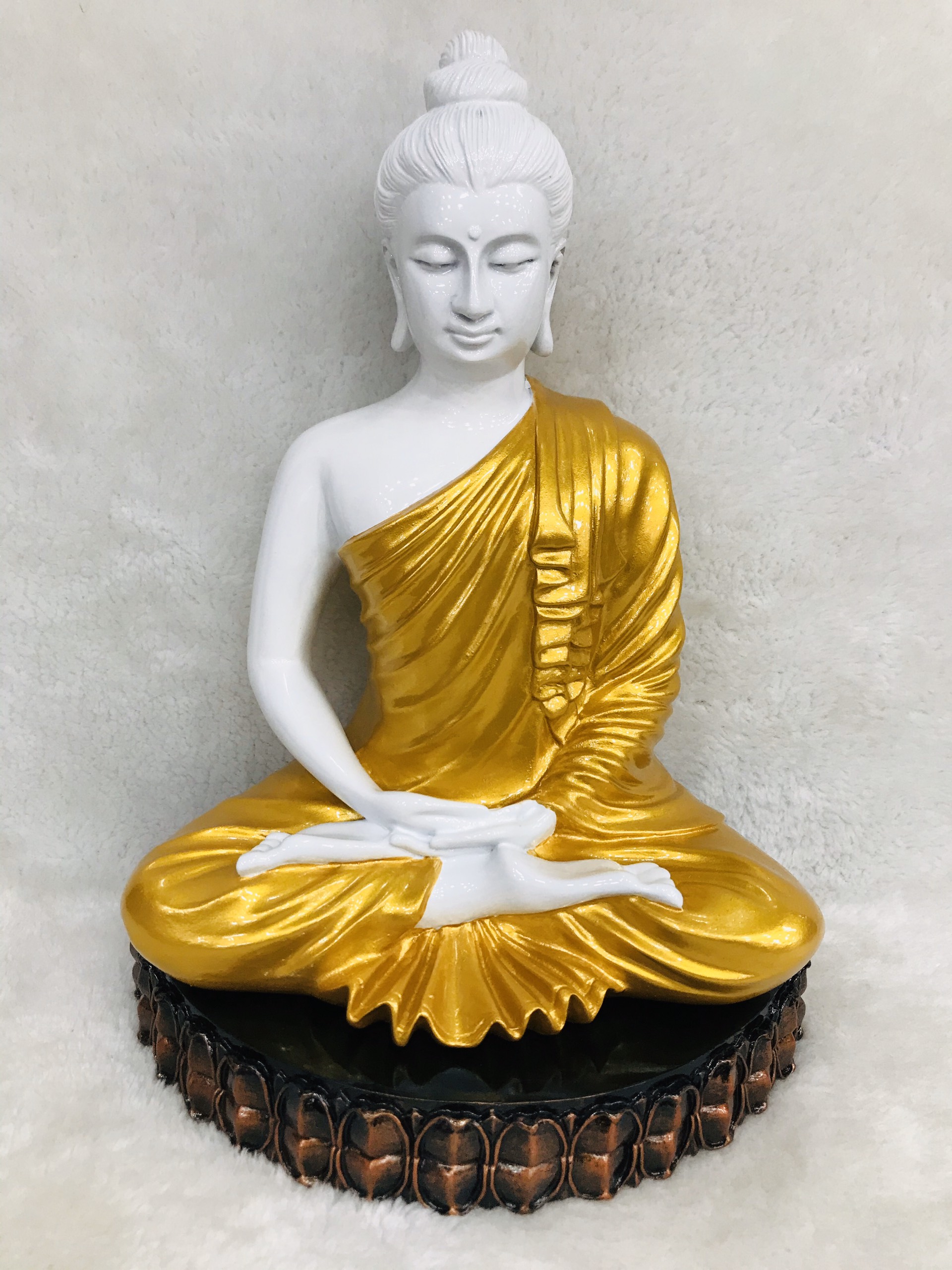Thích Ca 29cm Đế Rời