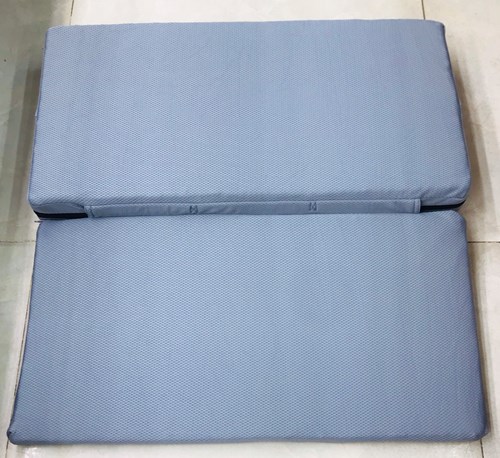 Tọa Cụ Gấp 30*60