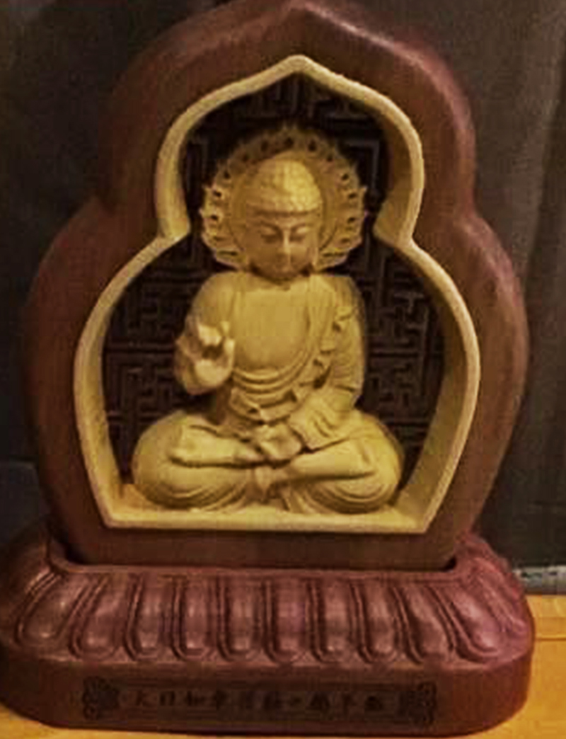 Tôn tượng Phật bằng gỗ (để xe)