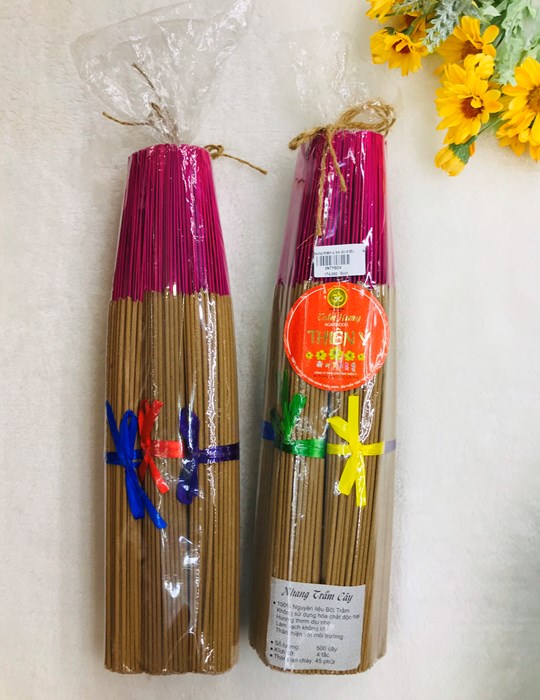 Trầm Thiên Ý Bó Đỏ 4 Tấc