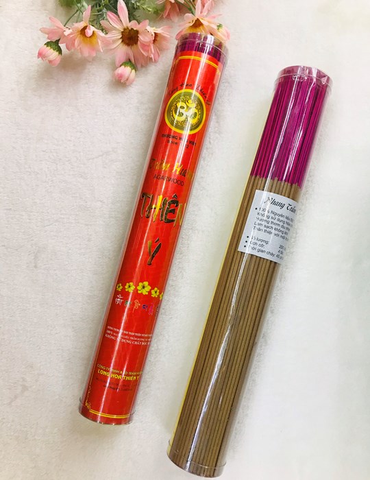 Trầm Thiên Ý Ống Đỏ 4 Tấc