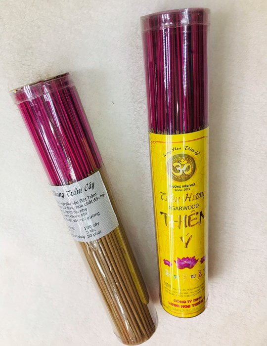 Trầm Thiên Ý Ống Vàng 3 Tấc