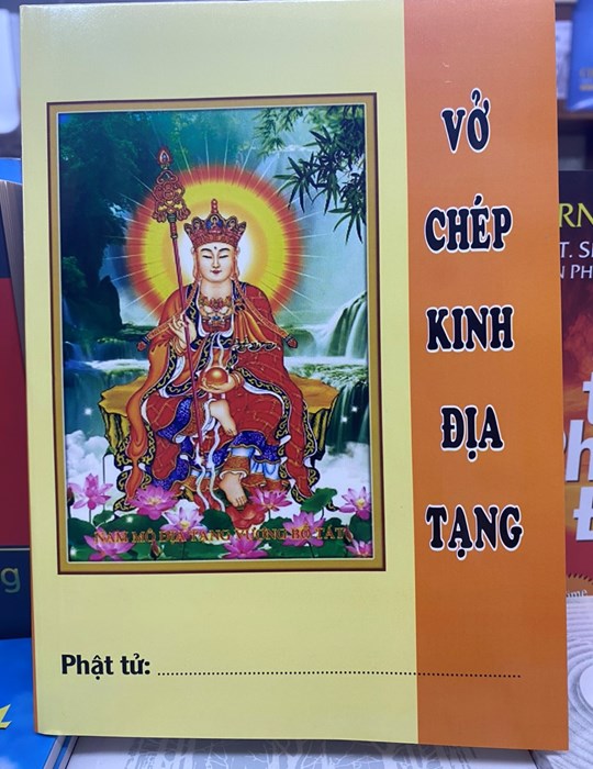 Vở Chép Kinh Địa Tạng
