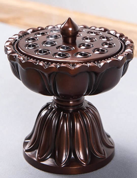 Xông trầm sen nở
