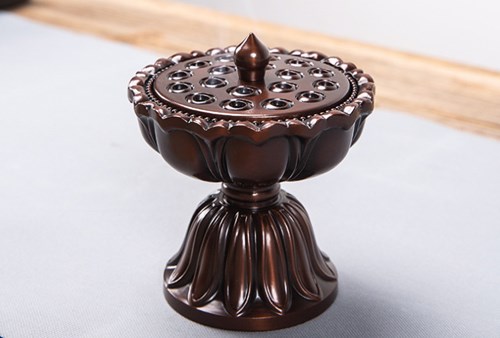 Xông trầm sen nở