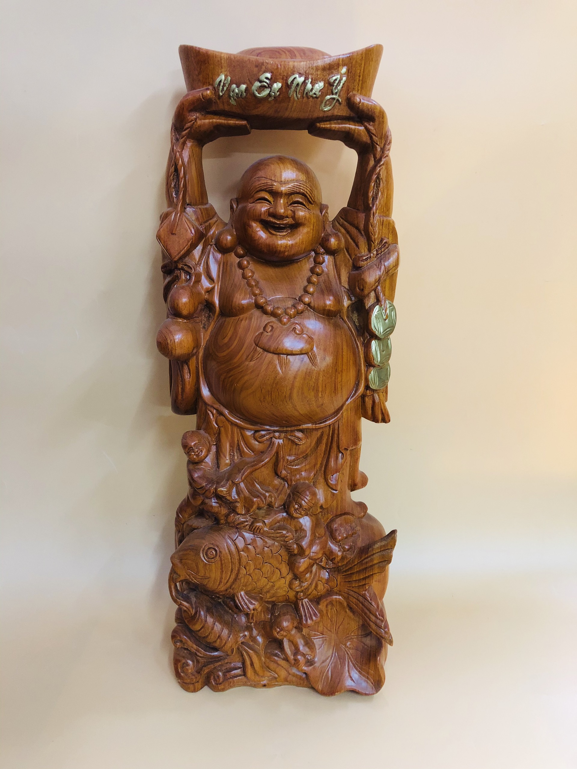 Di Lặc Dâng Vàng Cá Chép 50cm